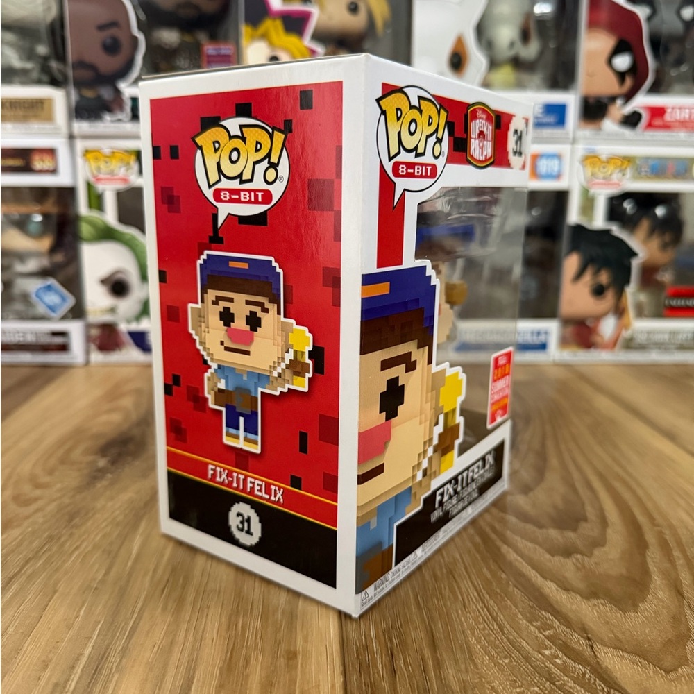 Funko 8-Bit Fix-It Felix - Picture 2 of 3